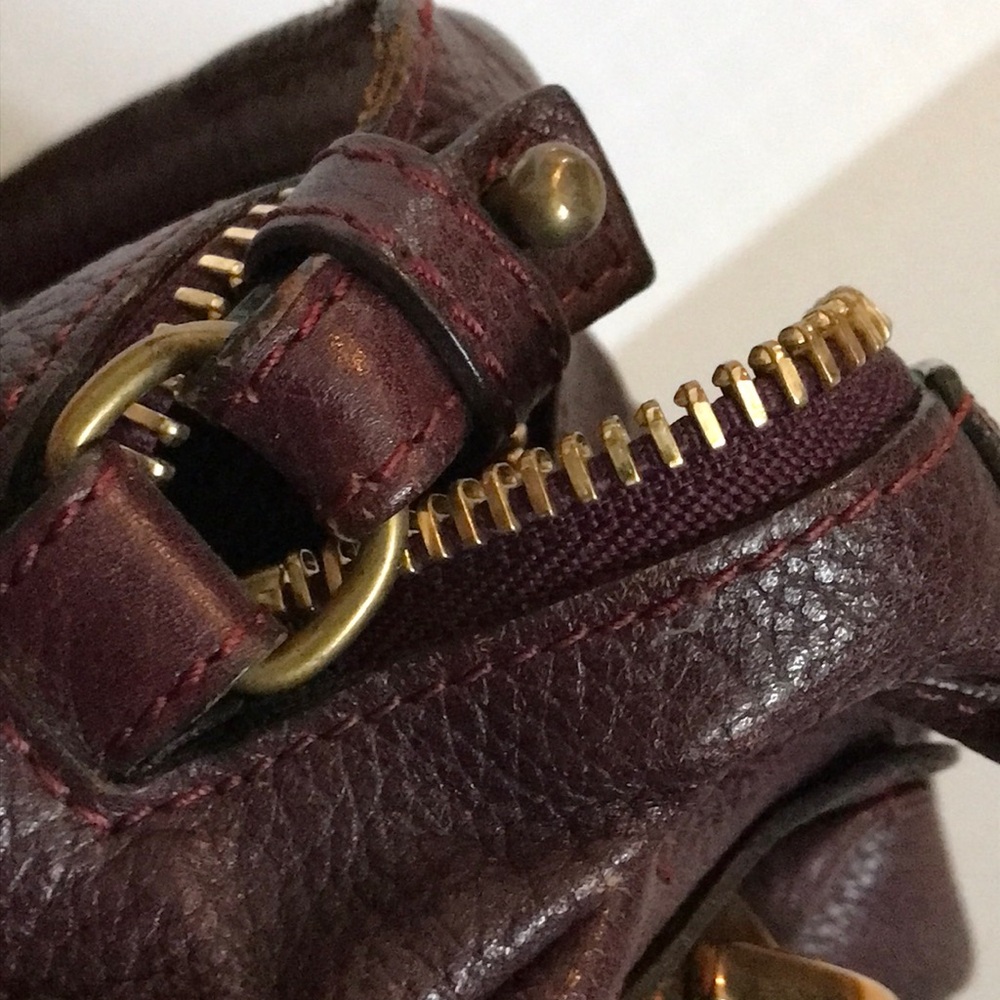 Vintage Chloe Paraty Plum Leather Gold Brass Hardware - Picture 8 of 9